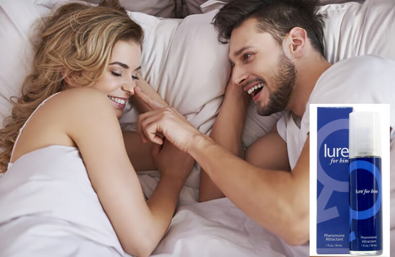 lure-for-him-2-3 Nước hoa kích dục nữ Lure For Him kéo dài thời gian quan hệ , giúp các cặp đôi ân ái với nhiều tư thế đạt được sự sung sướng mãnh liệt